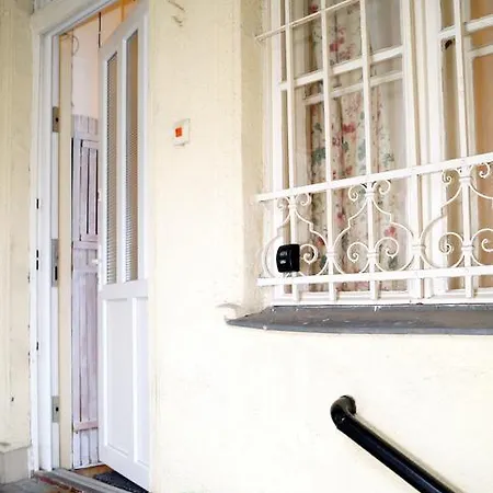 Pody Apartment